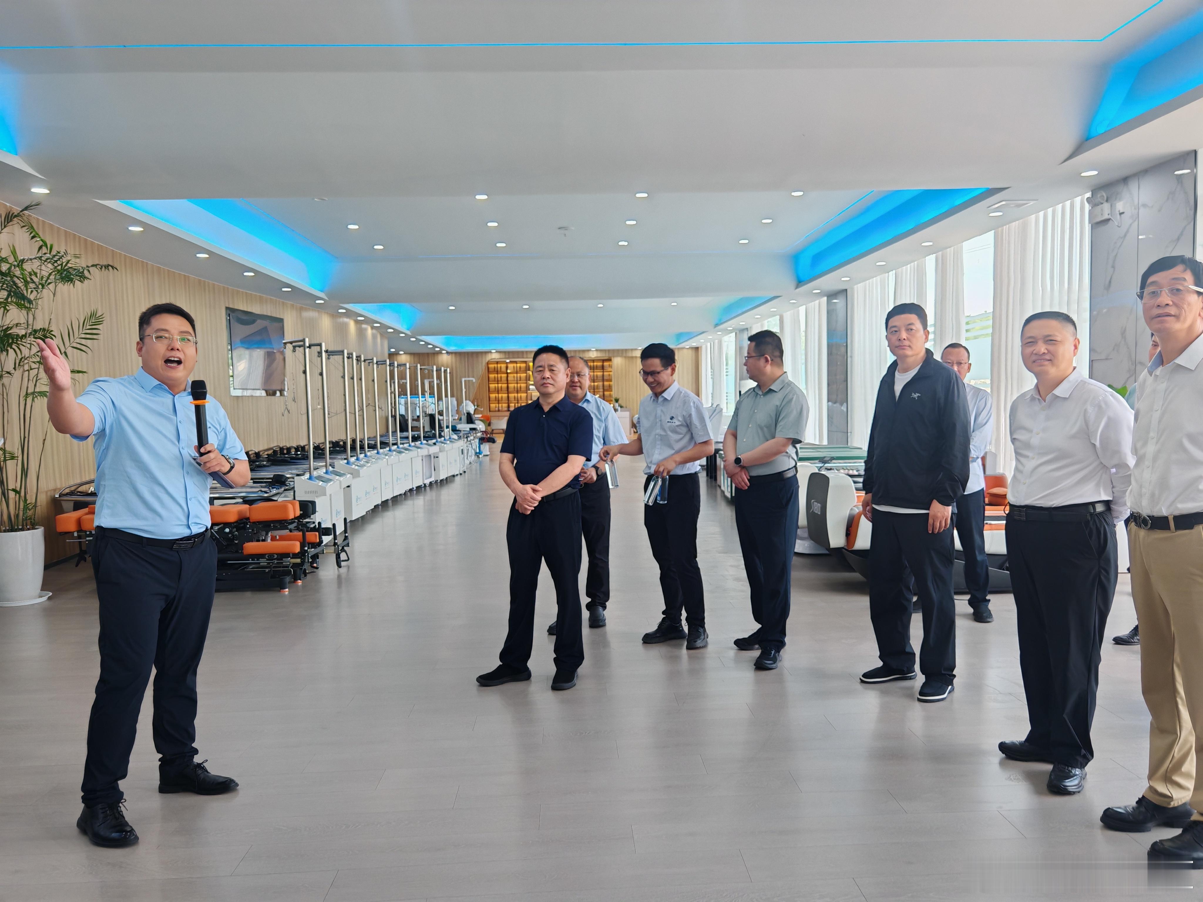 同心出彩才智进千企商丘行 精准纾困解难题，专业赋能助发展！省新联会“三师”专家团