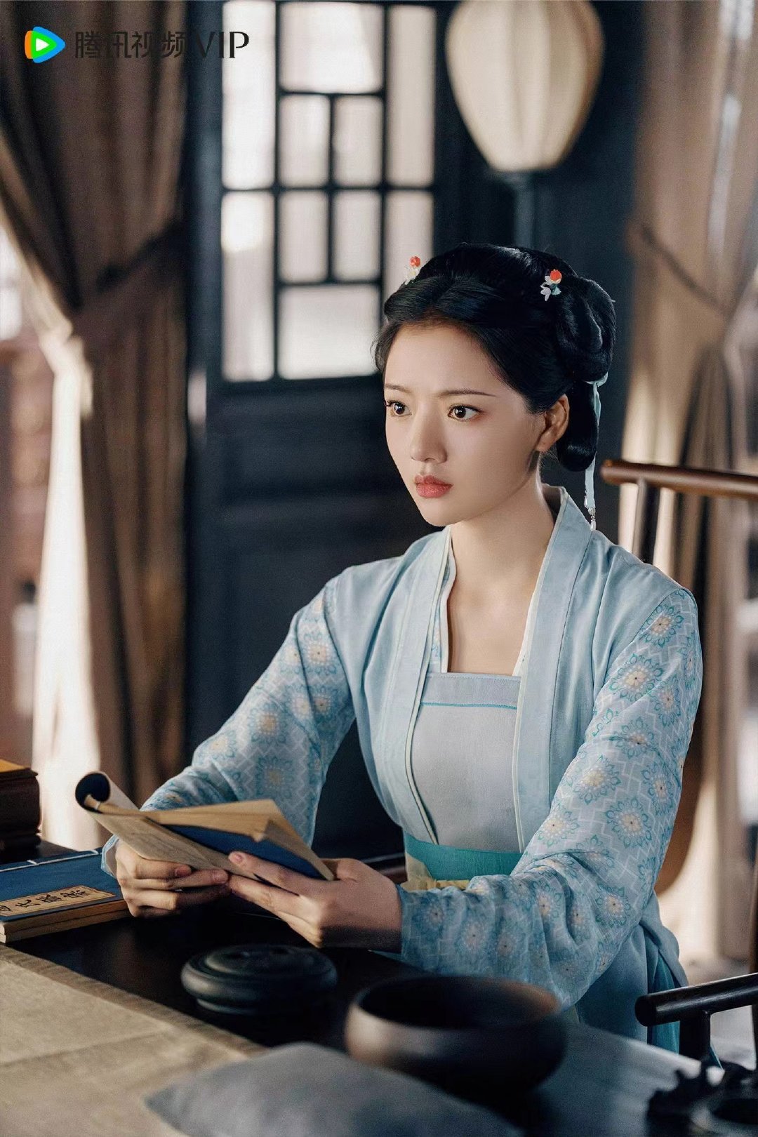 #任敏 我的互联网新妹宝##任敏锦绣安宁# 聪明伶俐的七妹妹，谁能不爱呢[抱一抱