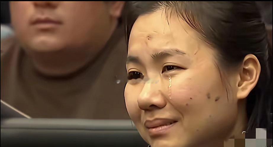 以前扭的有多开心，现在就有多悲惨
卧虎山庄“小公主”明珍珍
她后悔了
​29岁的