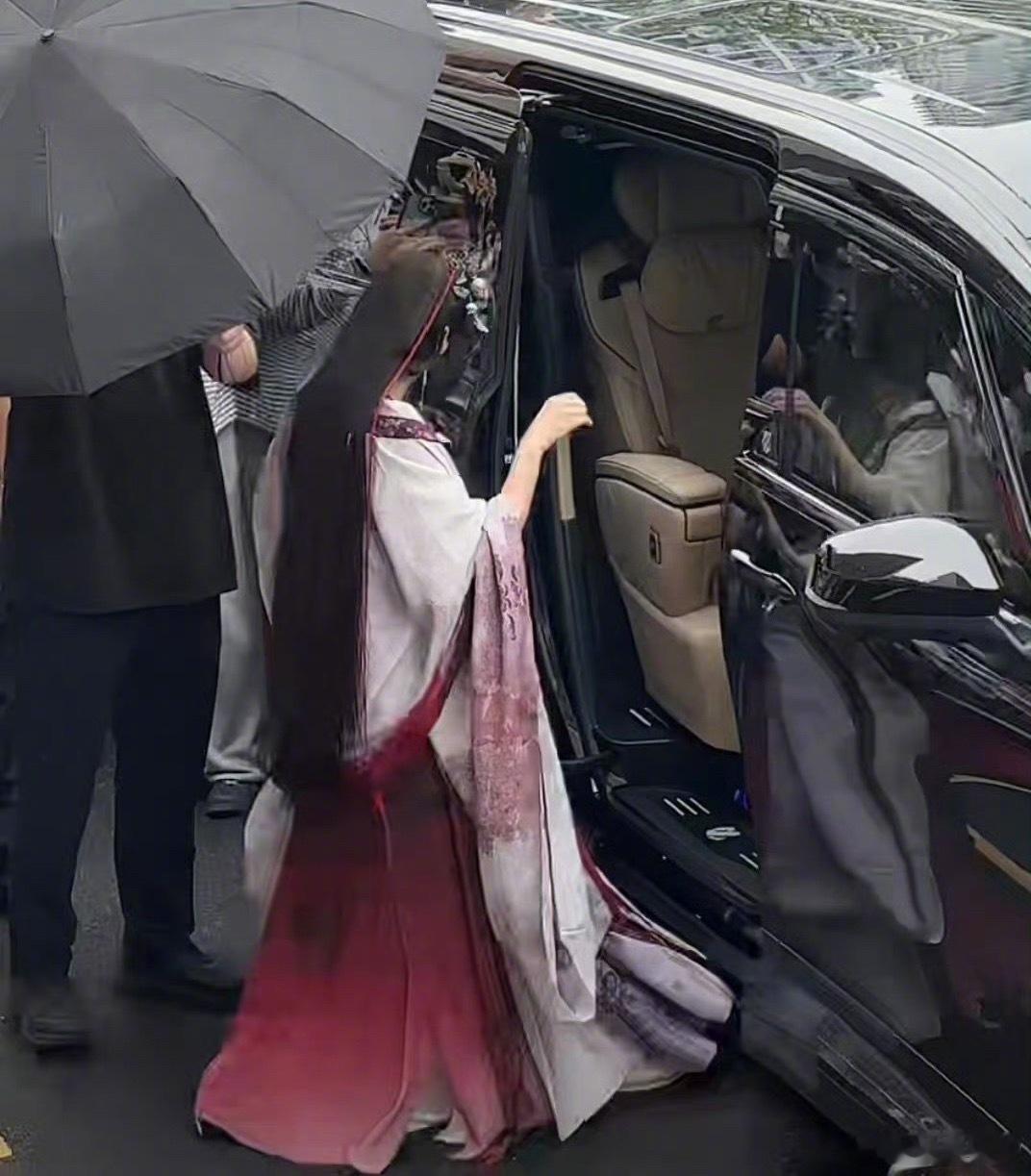虞书欣念相思首套妆造 念相思 首套妆造路透已出，鬼马精灵，海皇太美啦（图源：见水