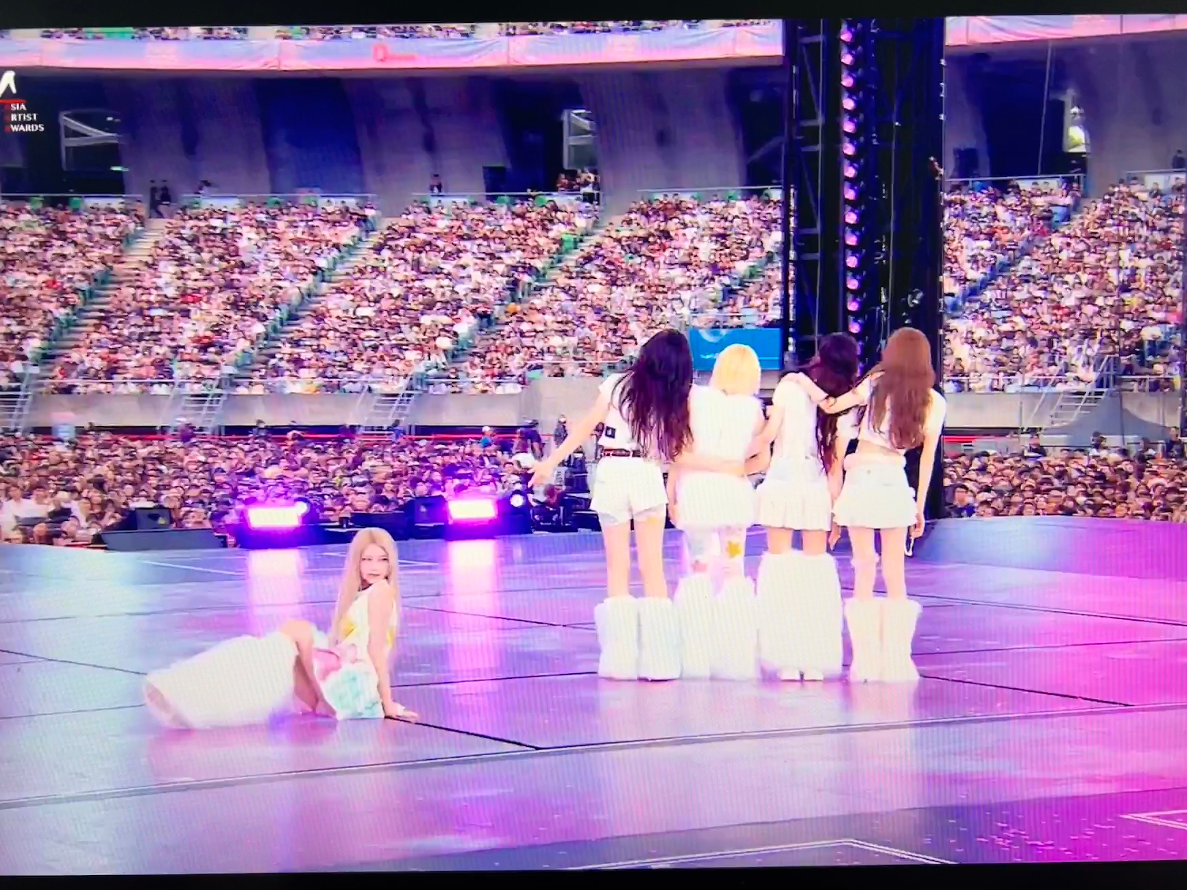 不知道是什么团，但是好可爱啊 