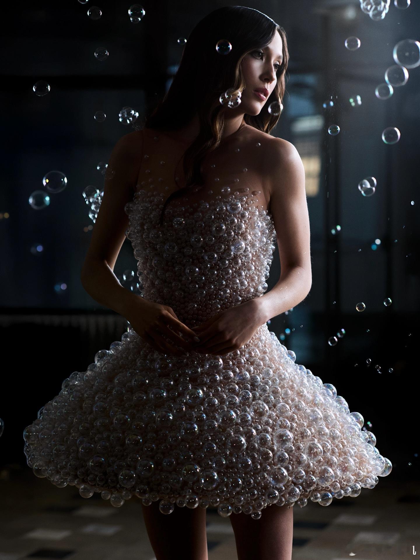 谷爱凌的iris van herpen 泡泡裙
