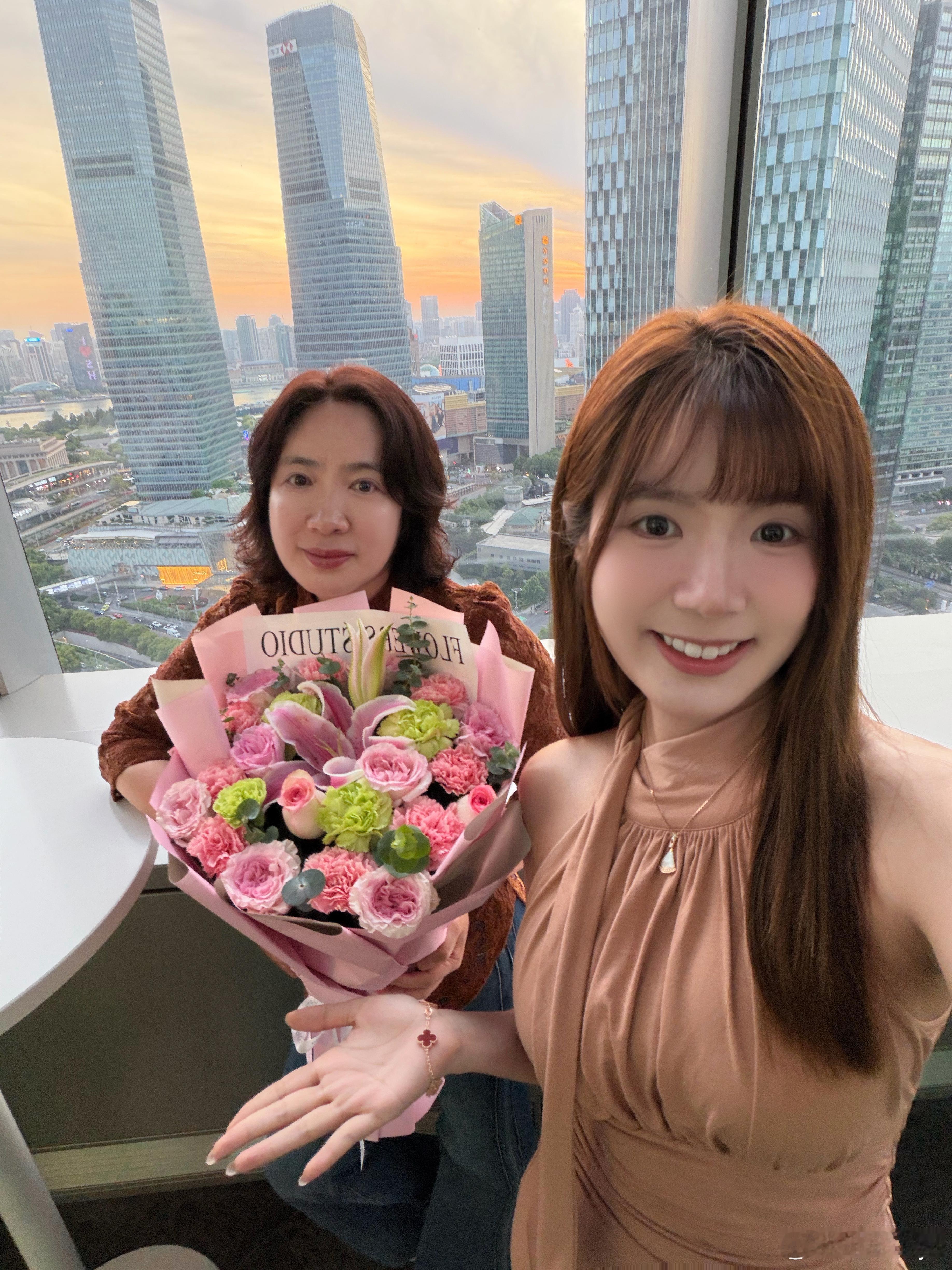 愿媽媽 平平順順 日日歡喜🌷 