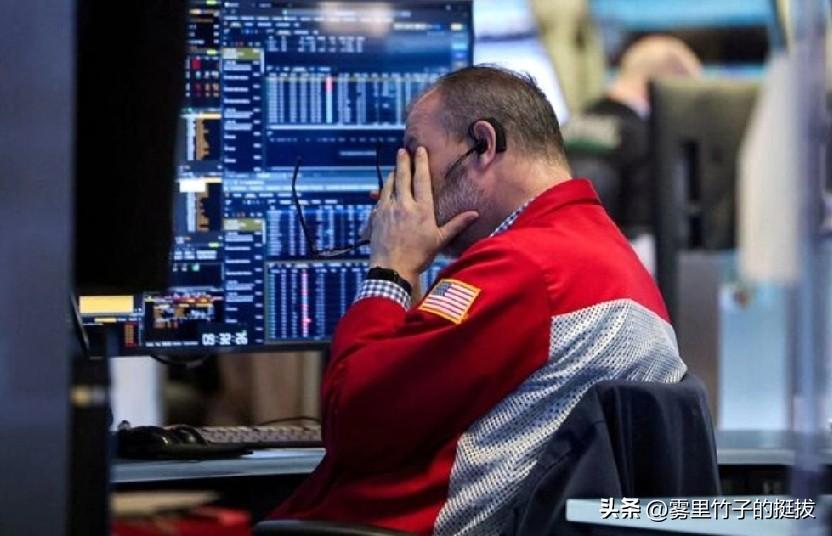 中东冲突引发石油驱动的通胀担忧，华尔街期货下滑。
路透 3 月 4 日电 —— 