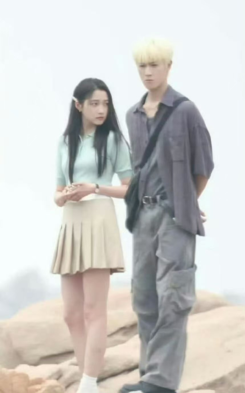 男主啥人设，为什么非得留这黄毛