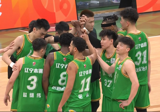 有惊无险的胜利✌️今天又是双倍快乐的一天辽宁男篮vs同曦男篮