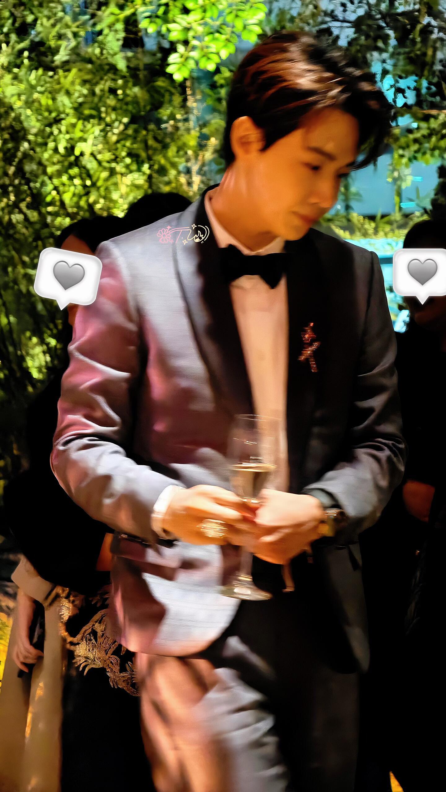 晚宴内场里的刘宪华 晚宴上的刘宪华，名利场游刃有余的绅士贵公子