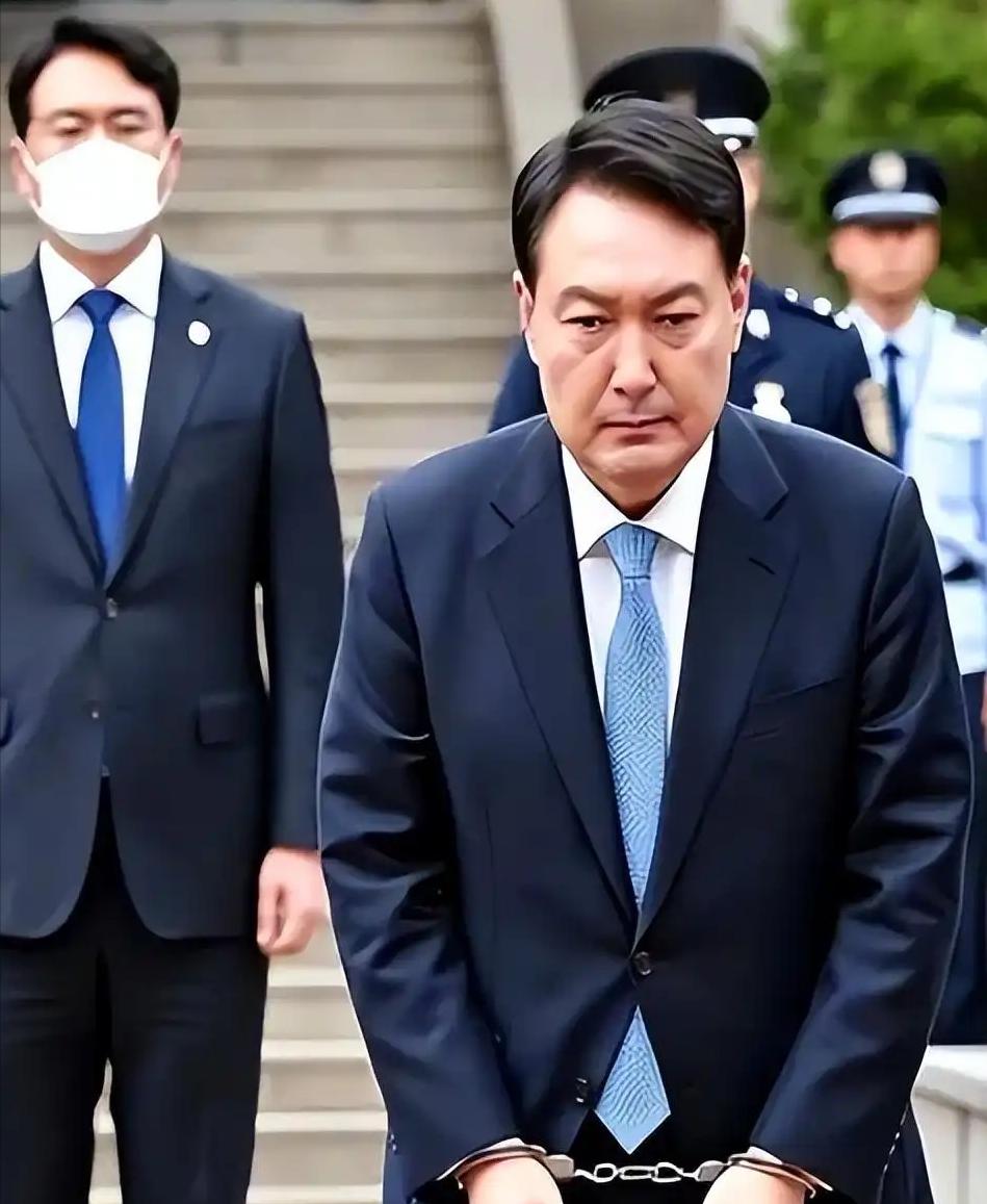 2月19日！尹锡悦全国直播审判，全中国人民请关注！

当地时间2月19日15点，