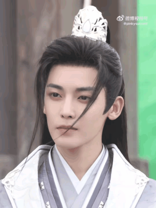 🍉侯明昊、胡连馨《少年白马醉春风》下证了据说👖今年暑期档唯一c位 ​​​