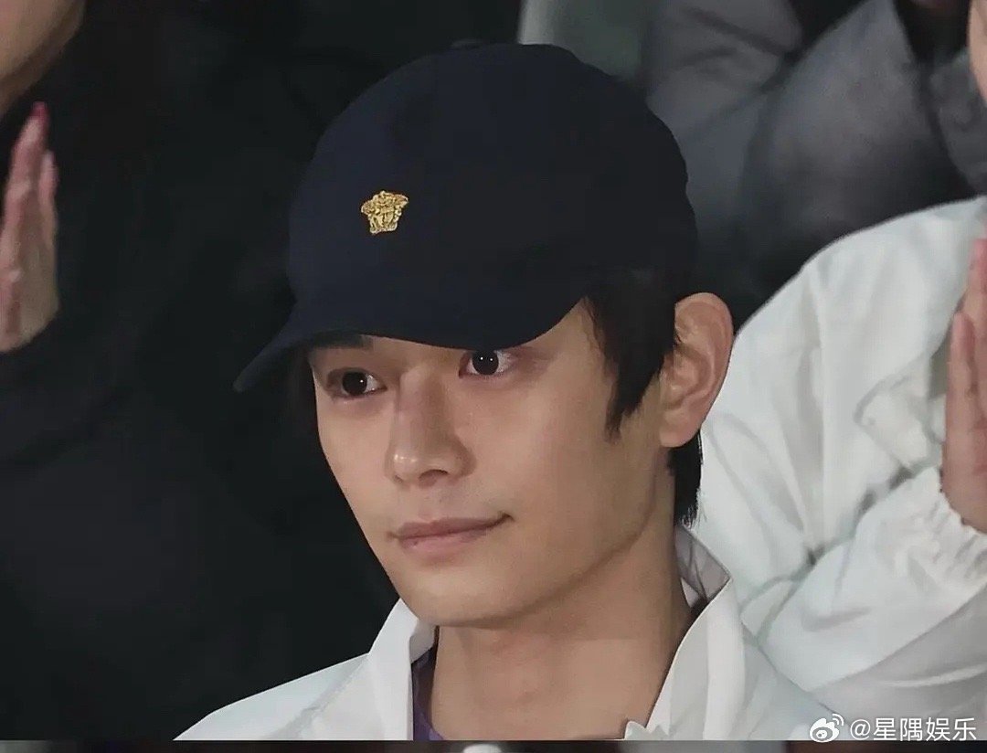 丁禹兮永夜时期也不这样啊，现在脸越来越方 