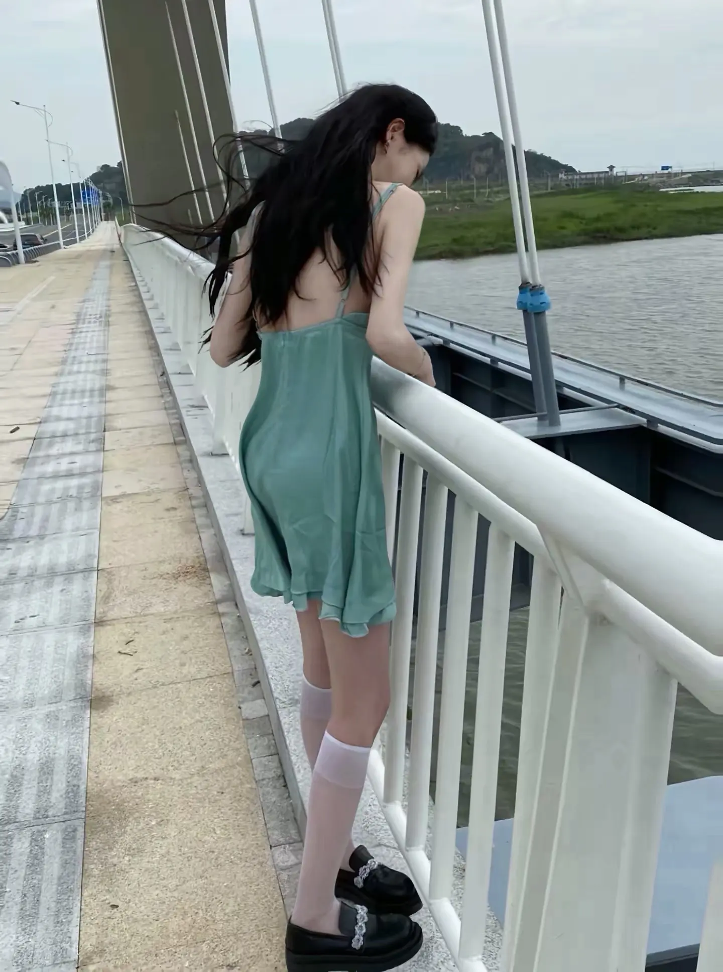 治愈自己最好的方式，就是忙碌和早睡