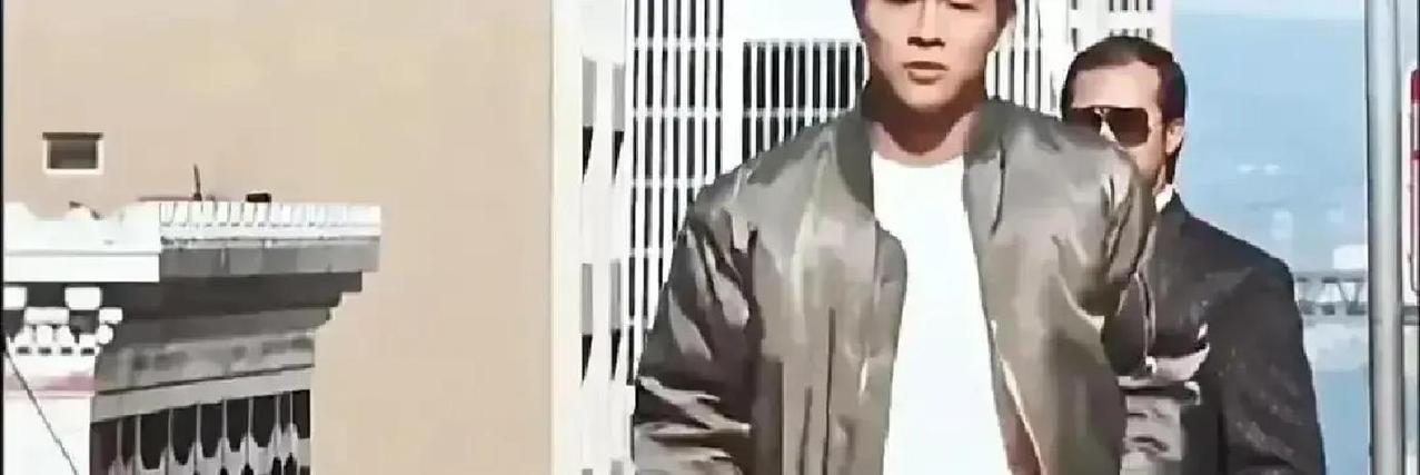 300万片酬砍到30万，李连杰只为片尾一句话
 
他只要一句“致敬中国武术”。张