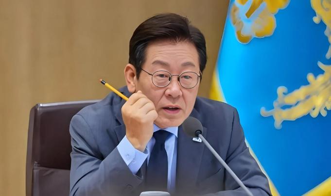 8月20号中午，韩国外长赵显在个人的社交媒体发文，能看出双方在昨天的会谈和晚宴之