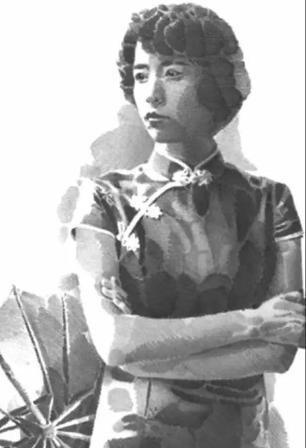 年仅13岁的女孩直面吃绝户的族人，她做出的惊人决定令未过门的婆家产生巨大担忧！