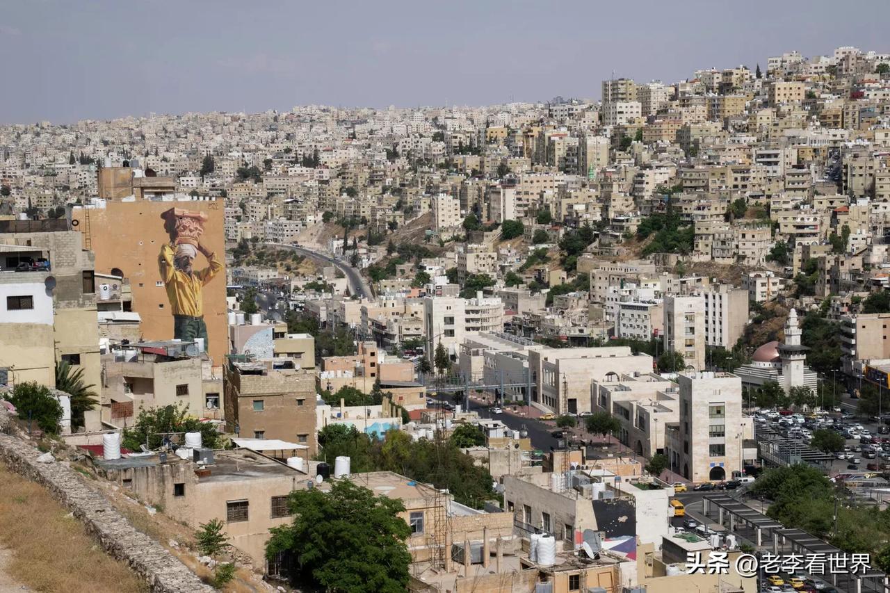 【约旦向伊朗发出强烈警告：准备采取一切措施自卫】
安曼时间2026年3月1日，约