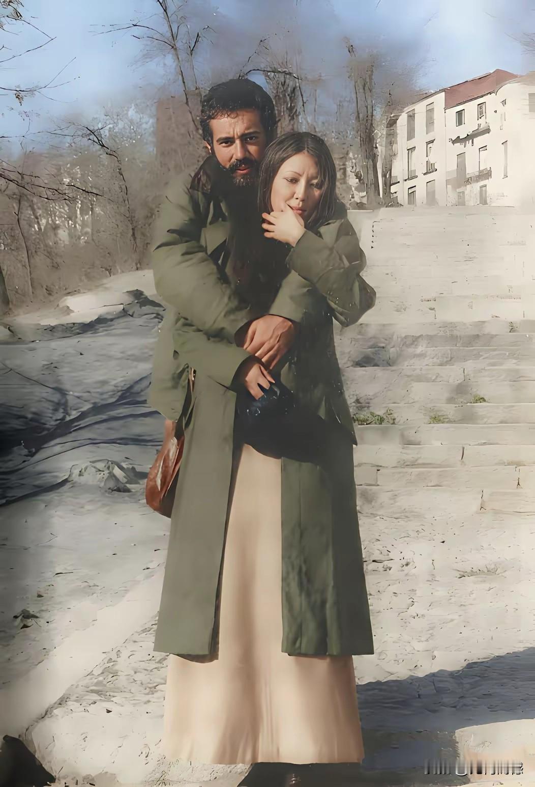 三毛与荷西的爱情故事，在三毛的笔下，永远是那样的感人，永远是那样的令人向往！在这