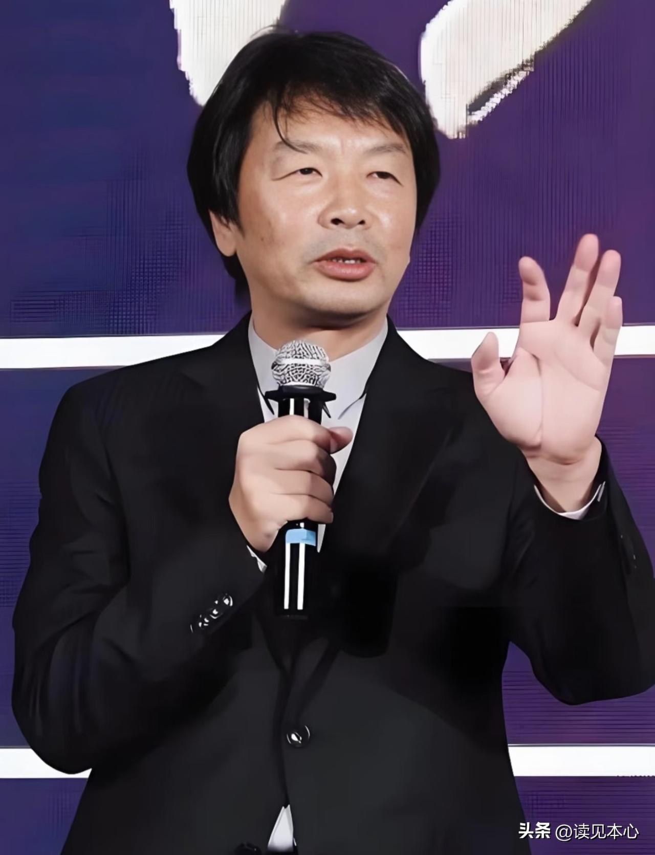 “茅盾文学奖得主”刘震云说：“只有尿过尿的墙，才写禁止大小便；只有离过婚的女人，