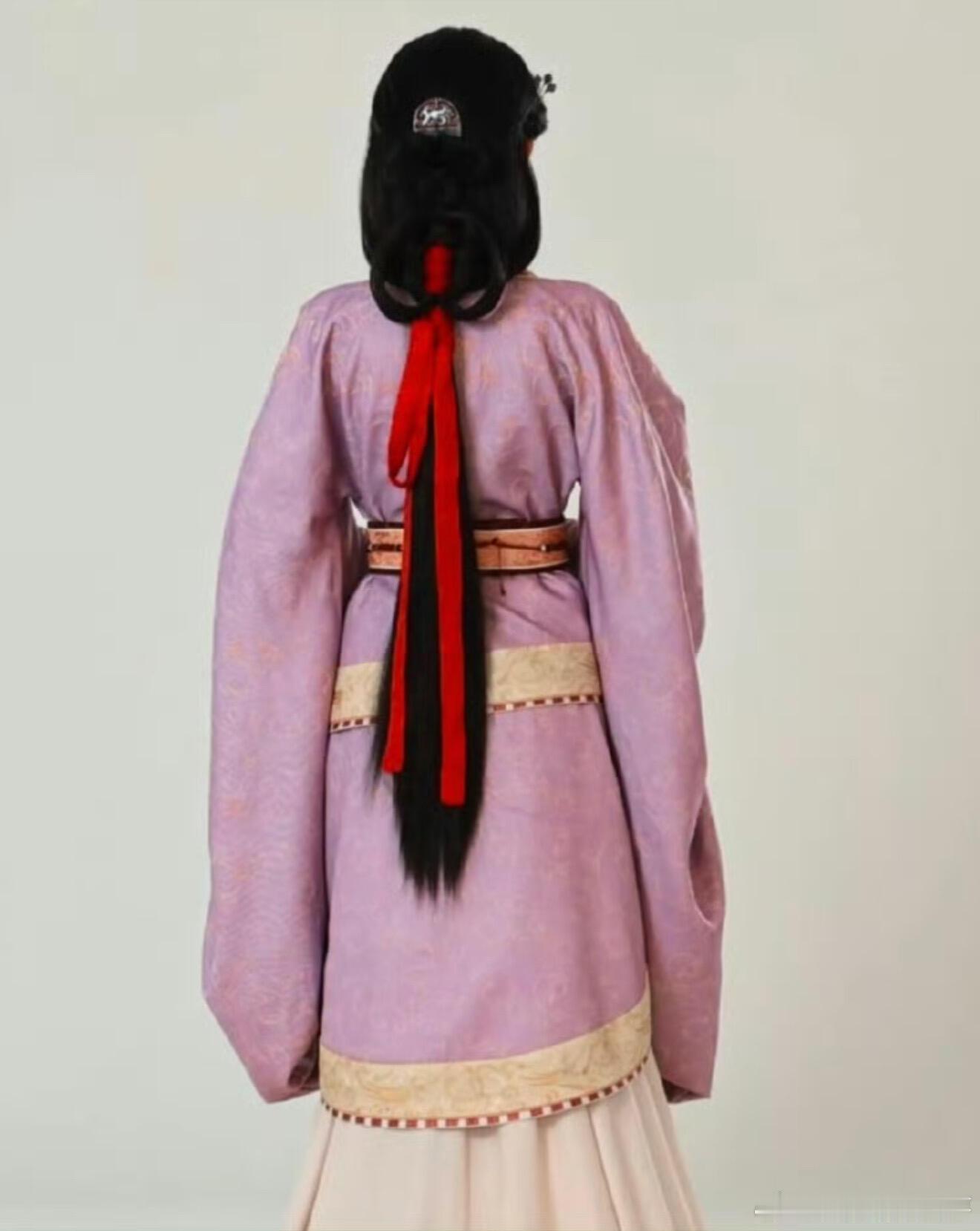 将门沈妙的5套造型，落地的质感不错耶！有眼前一亮的感觉了这次的落地汉素雅妆造好适