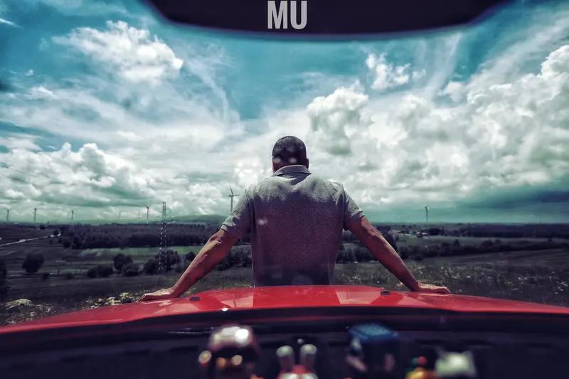 不抽烟不喝酒就是好男人吗？这可不能一概而论。很多人觉得不沾烟酒的男人健康、正派又