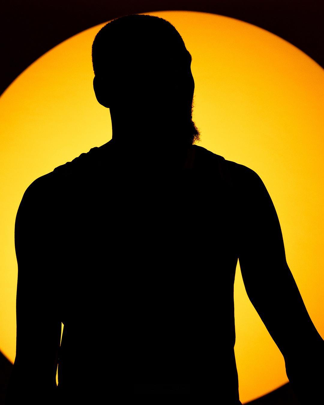 火箭队官方：👀怎么这么像太阳 NBA点赞成金休斯顿火箭