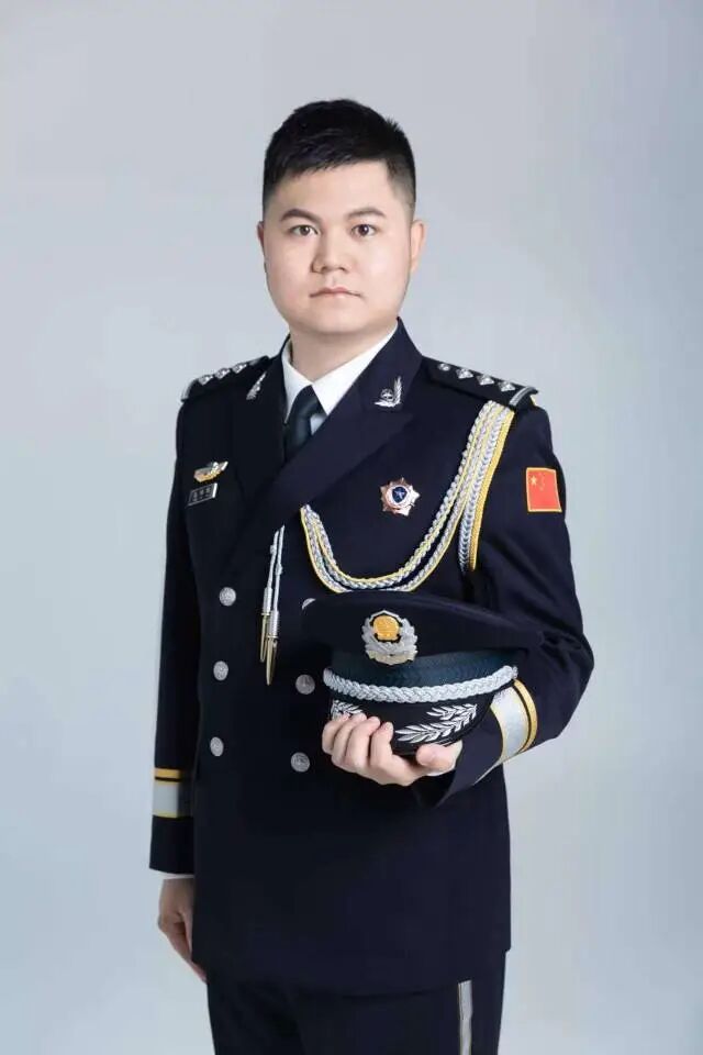 袁博琪同志突遭袭击，不幸牺牲，年仅31岁