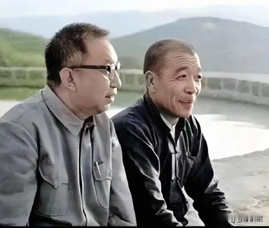 他们两位能成为国家领导人，充分体现出我党在用人方面，不拘一格降人才。
一位一跃成