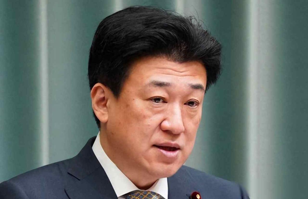 日菲两家最近走得确实有点近，光今年，日本就跟菲律宾签了三回军事协议，最扎眼的是还