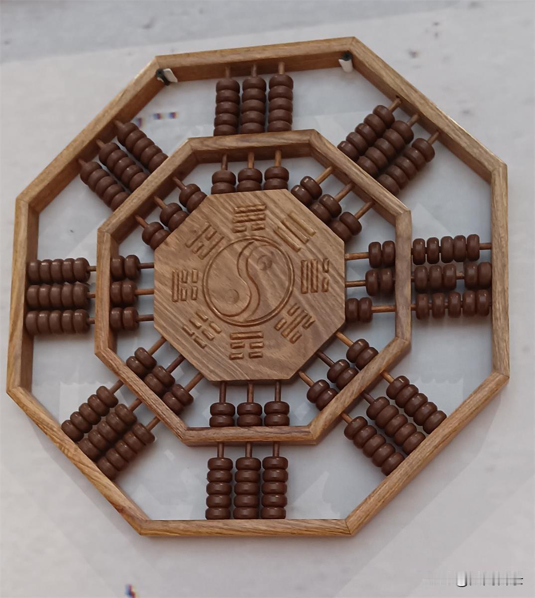 求张发财图，画了个大算盘

一位客人求画师给他画一张“发财图”，当然这是有偿付费