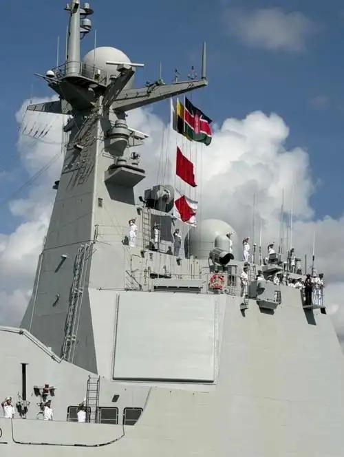 你闯我台湾海峡，我过你横当水道！中国“包头”舰过航日本横当水道，赴西太平洋开展演