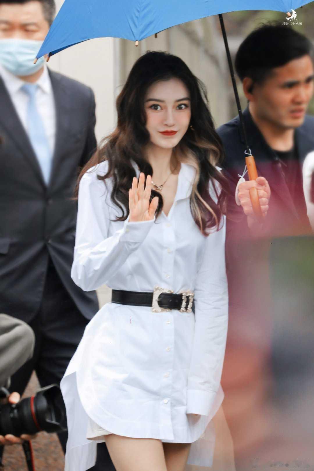 angelababy angelababy 在银河交汇之间，淹没原点，是非你突然