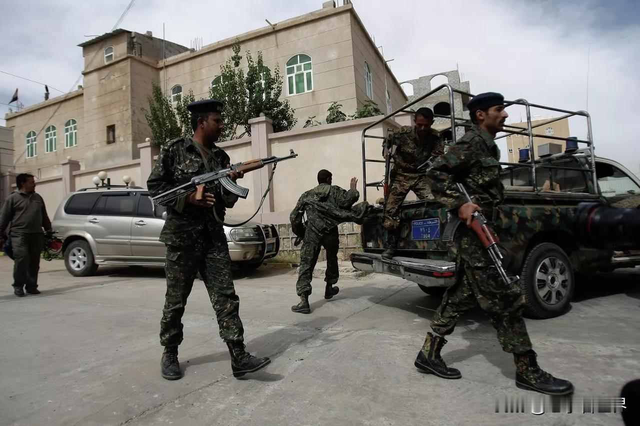 【重点关注：阿联酋从也门撤离所有该国军事人员】
迪拜时间2026年1月2日，阿联