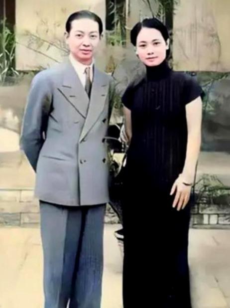 1961年，京剧大师梅兰芳因突发心肌梗塞在北京与世长辞，周总理亲自批示用珍贵阴沉