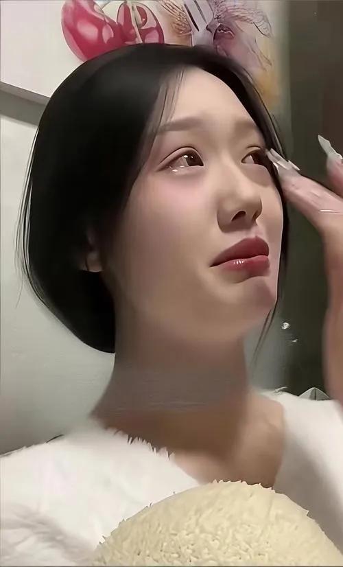 [中国赞]世上没有后悔药！江苏，一女子哭诉，男朋友帮她洗过内裤，洗过鞋，还帮她买