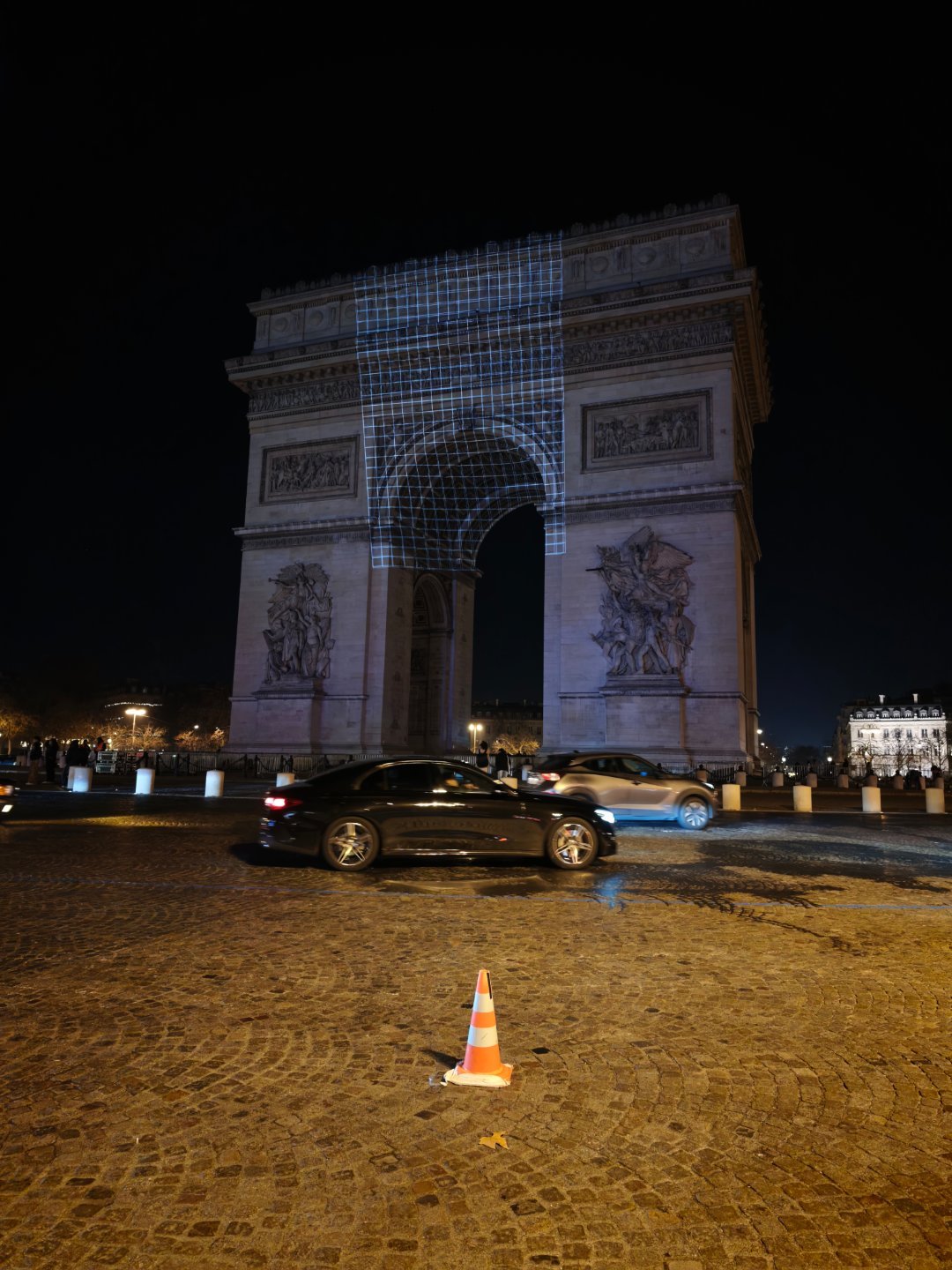 凯旋门穿模大赏： 