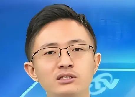 很认同台湾省的侯汉廷说的一句话，他说：当中国还很穷很破烂的时候，有人不愿意当中国