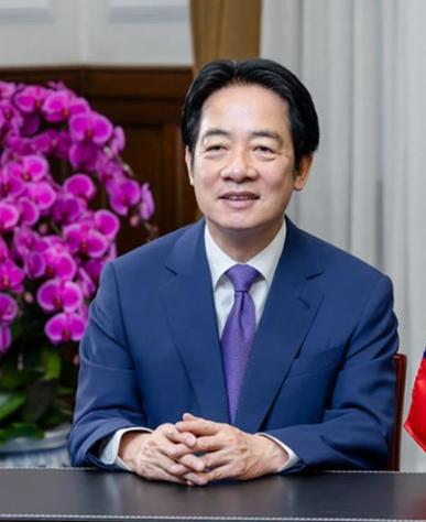 太突然了，

“台独分子”赖清德发表声明，

4月26日，赖清德以录影方式向斯威