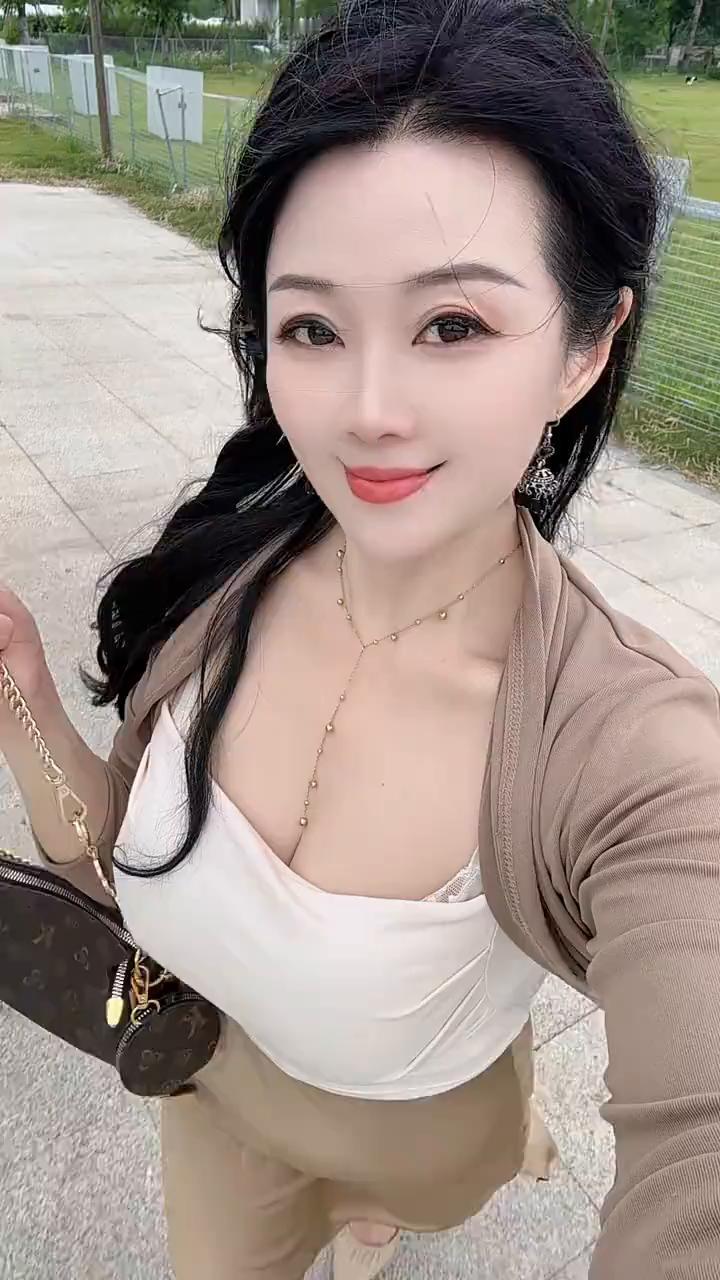 你要是再不理我，我今晚上就去你家吃饭。