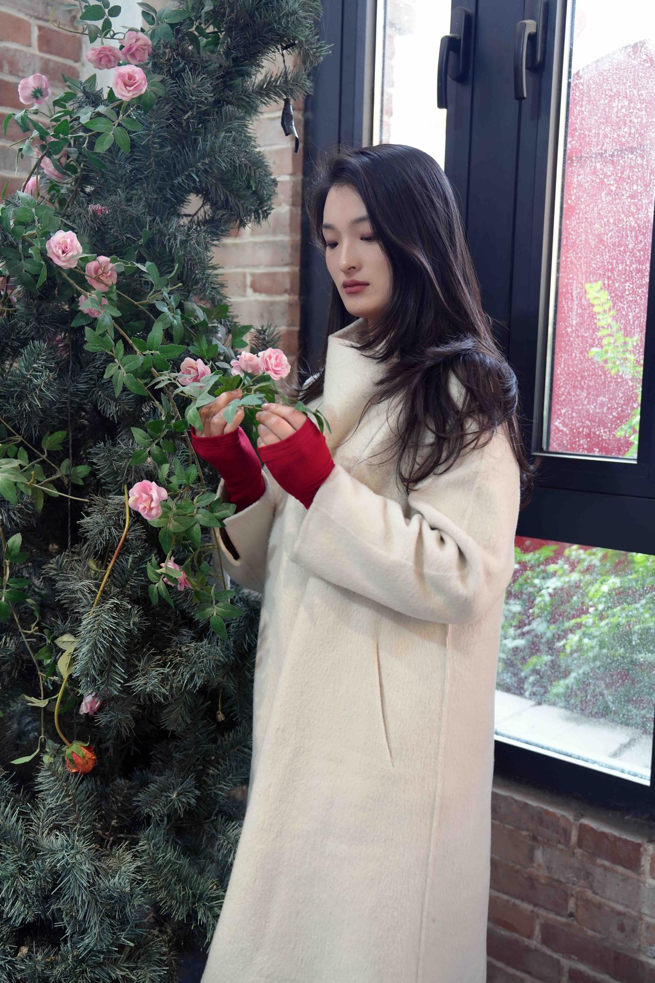 冬日暖阳下，静享一抹粉色的浪漫。