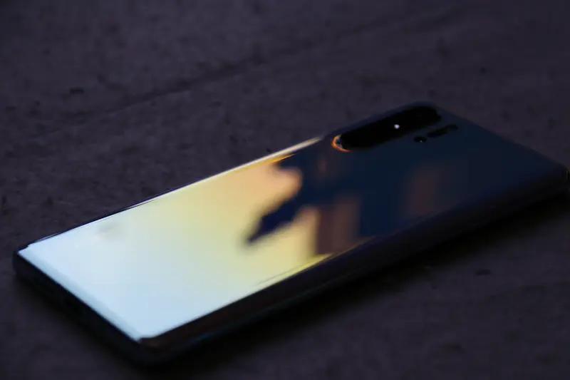 广西女子捡到手机藏了4个月，失主通过Wi-Fi定位找上门，发现手机已被重置，对方