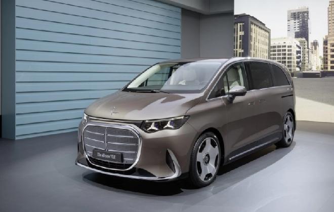 奔驰（Mercedes-Benz）于3月10日晚在德国斯图加特发布全新VLE电动