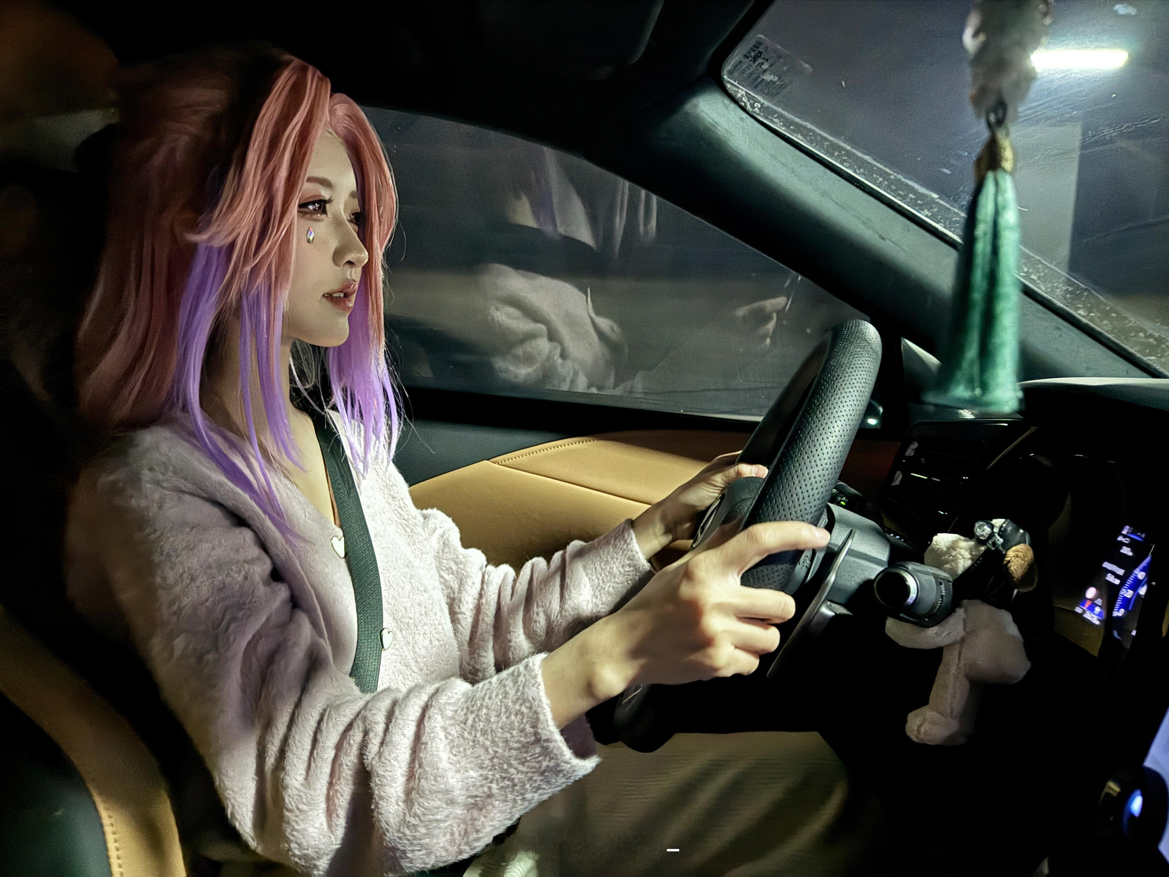 萨勒芬妮儿专车🚗为您服务！喜欢您来！[举手] ​​​