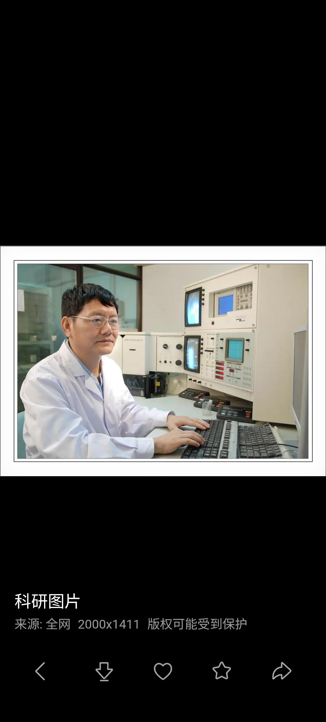 凌晨三点的实验室里，夏士齐的显微镜仍在运转。这位31岁的南开大学教授正用光子晶格