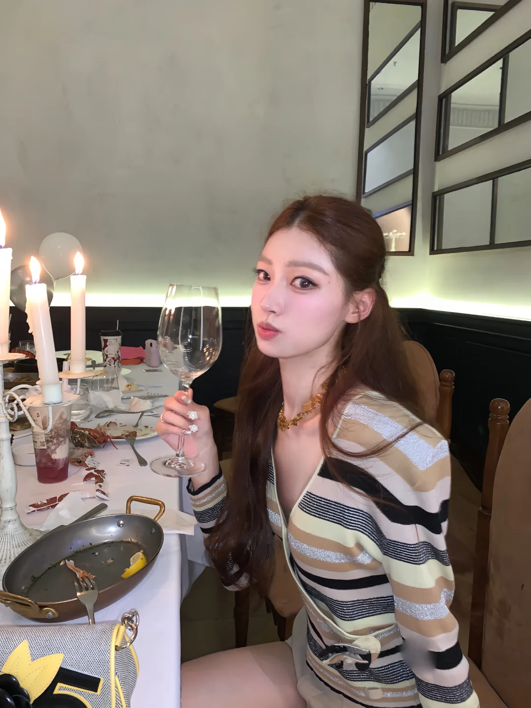 𝑮𝒐𝒐𝒅 𝑭𝒐𝒐𝒅, 𝑮𝒐𝒐𝒅 𝑴𝒐𝒐𝒅. 🥂