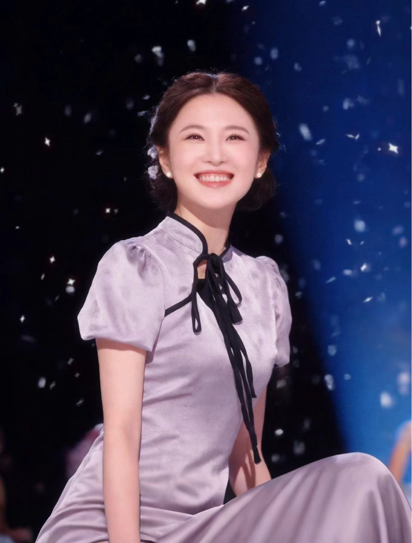 张慧雯和谢娜约定三年内拿影后张慧雯谢娜约定三年影后十年歌手 一定会顶峰相见的！ 
