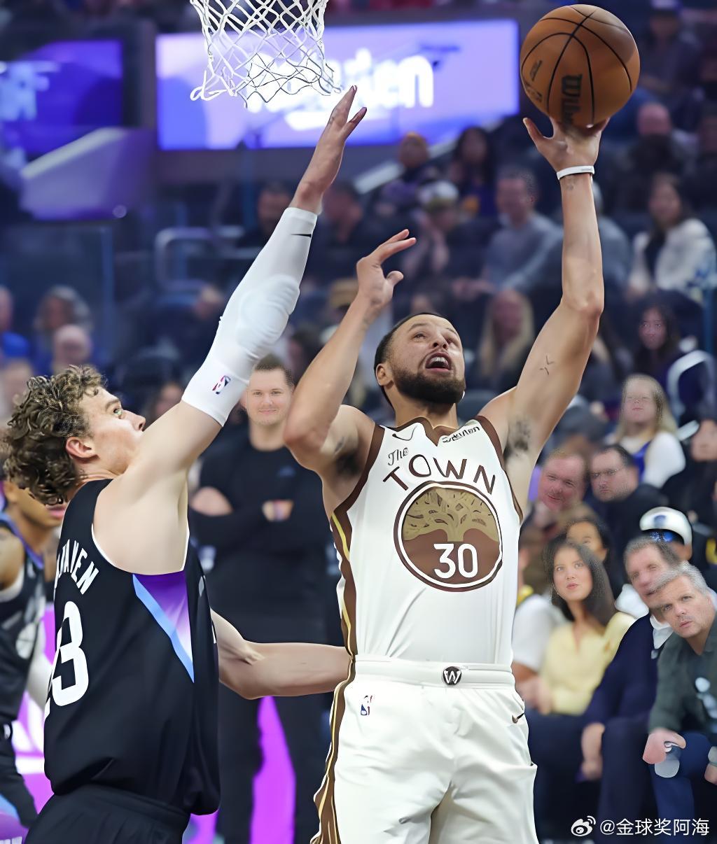 今日公开菜单篮球               NBA常规赛：勇士VS爵士勇士在客