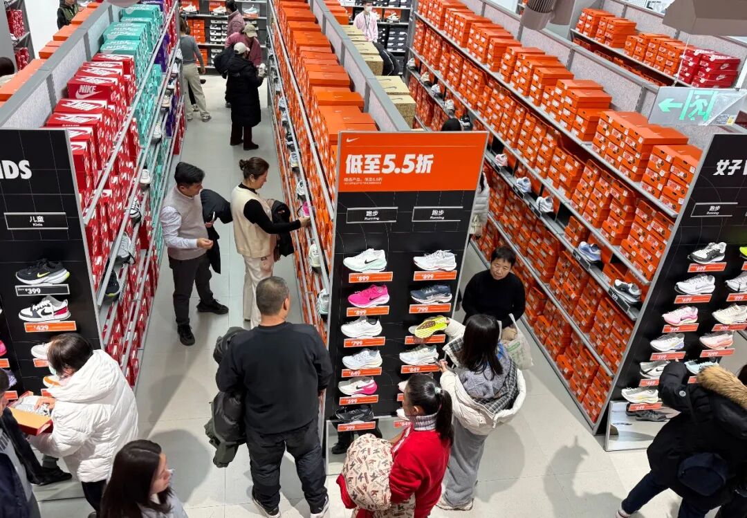 “湾里”本周五正式开业，两条地铁直达四千车位可停