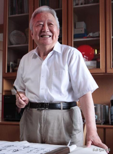 2001年，国外一招让我国堆积如山的己内酰胺产品变成废品，中石化的几位资深技术人