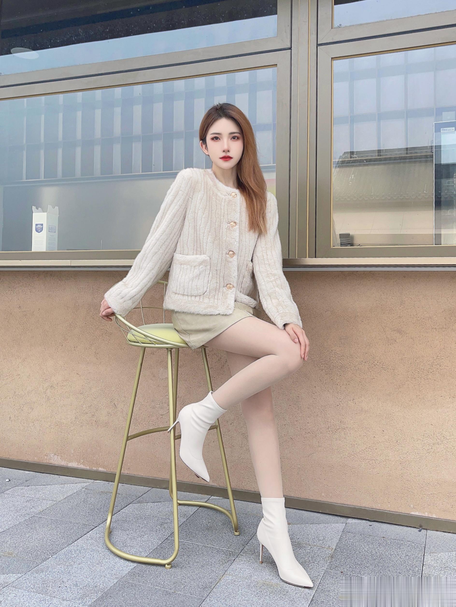 浅色系很耐看[哆啦A梦微笑] ​​​