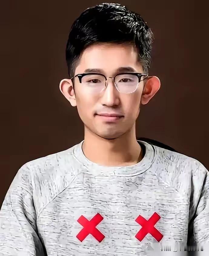 堪称最离谱的枕边翻车现场！清华高智商学霸杨奇函，被女友趁他夜夜熟睡、长期蚂蚁搬家