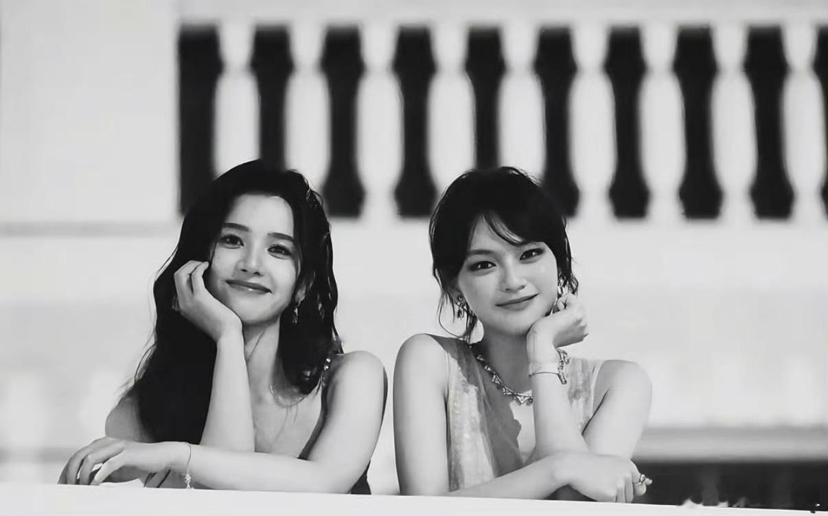 文淇回复张婧仪文淇官宣加入东申未来，张婧仪评论文淇，欢迎小陈同学❤️ 文淇回复张